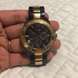 Guess Watch